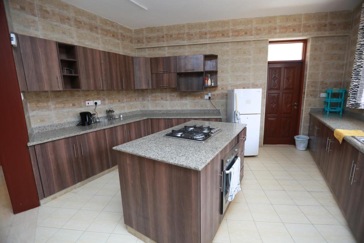 Seaone Nyali 3Bdr W Pool*Beach Access*Jaccuzi*Wifi Apartment Mombasa Luaran gambar