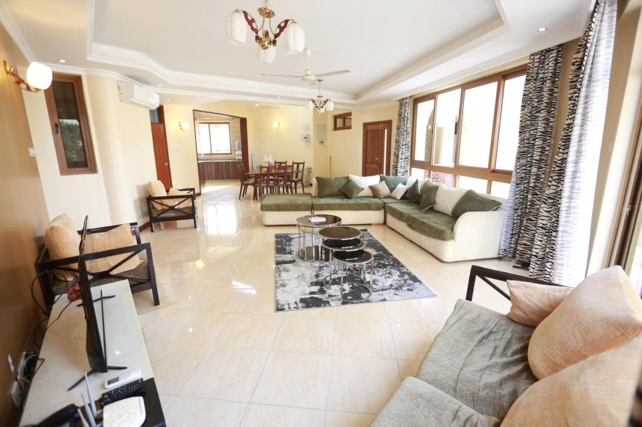 Seaone Nyali 3Bdr W Pool*Beach Access*Jaccuzi*Wifi Apartment Mombasa Luaran gambar